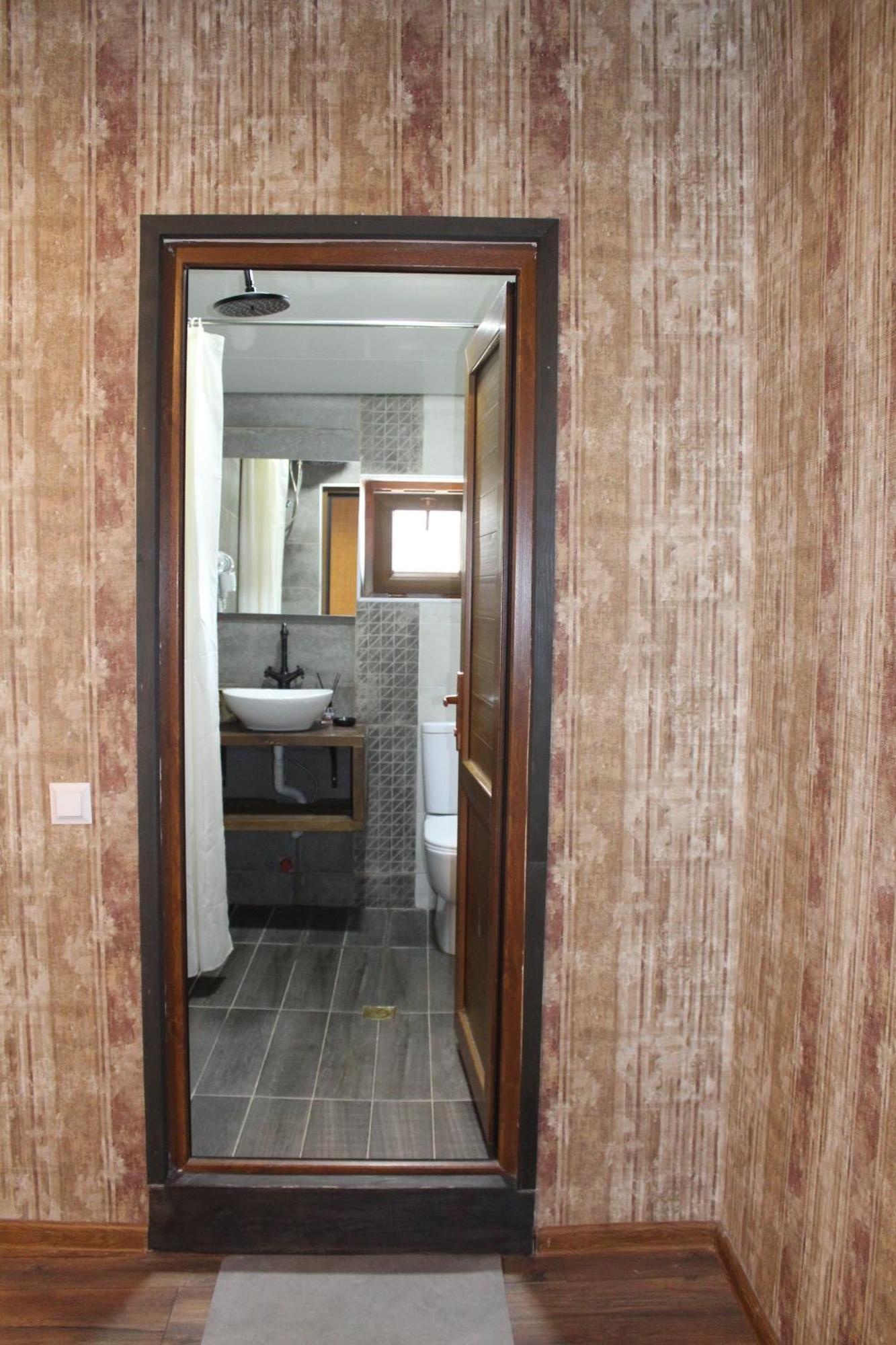 Hotel Eden Mestia Luaran gambar